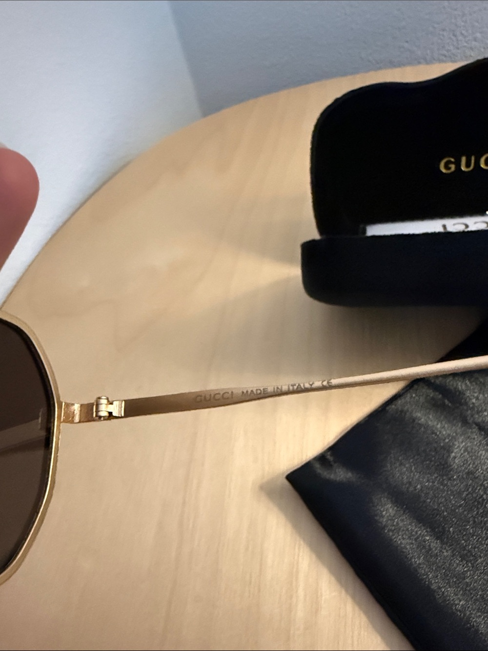Gucci Gold Frame Sunglasses with Black-Gray Lenses - Picture 2 of 4